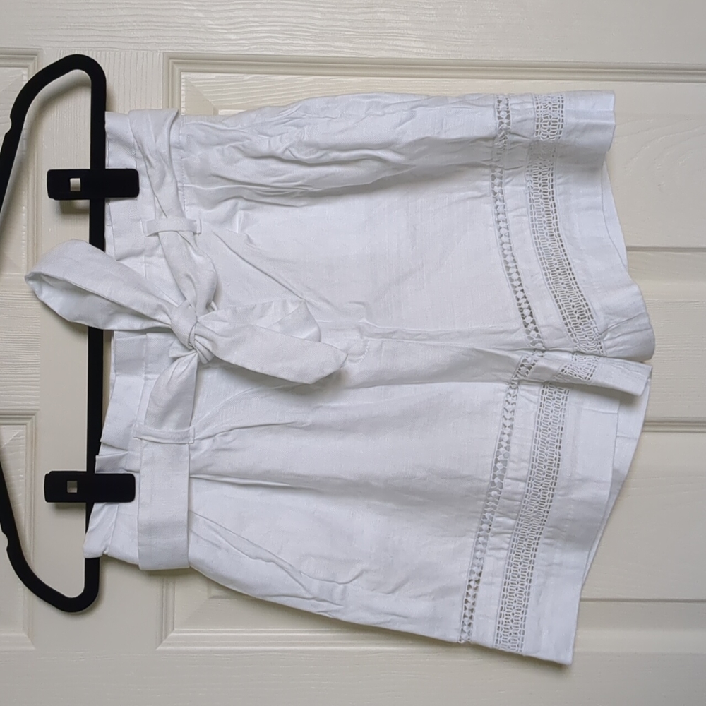 White House Black Market linen shorts
